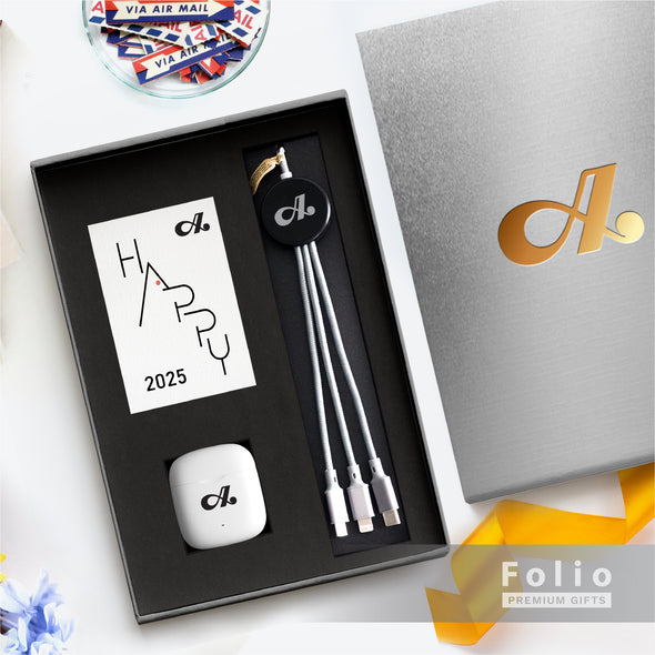 PREMIUM CHARGER AND EARBUD GIFT SET